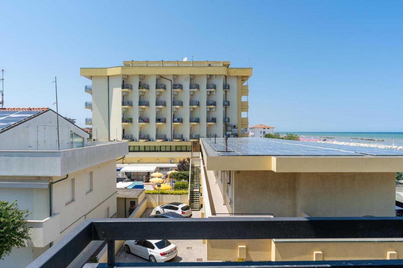 Hotel Milanese Rimini Buitenkant foto